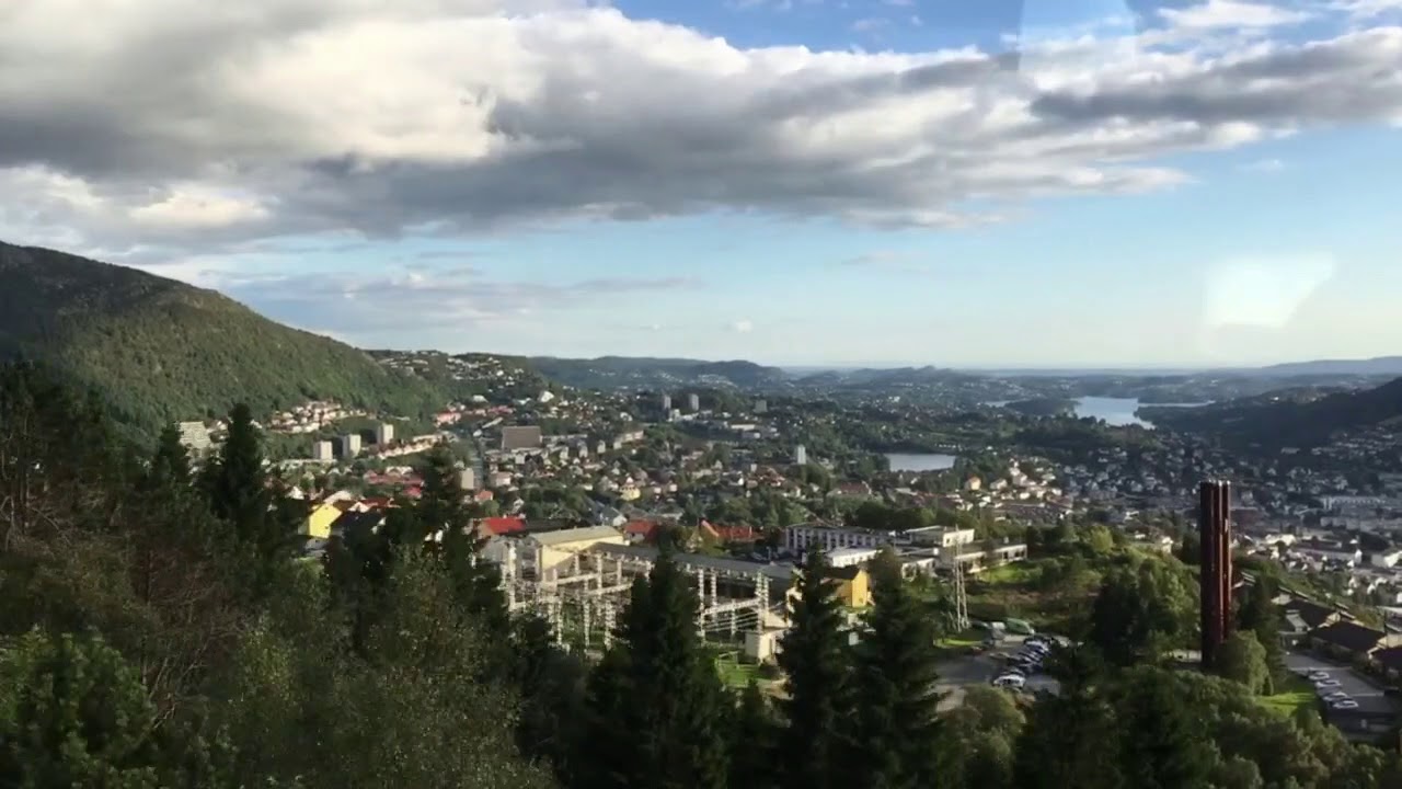 Going down the cable car at Ulriken643 in Bergen. Hyperlapse on iPhone SE.