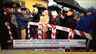 „Niech wszyscy wezmą pały i ich przegonią Ku*wa mać!” Koleś mocno pojechał w programie na żywo!