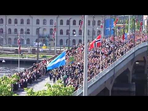 Barnetog, salutt og russetog i Drammen