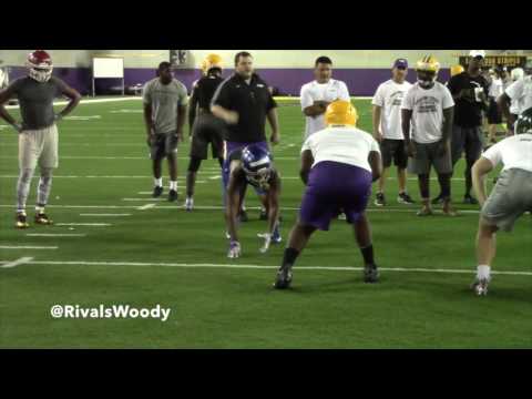 Photo: Strong-Side DE Justin Harris Is Down To Two Schools