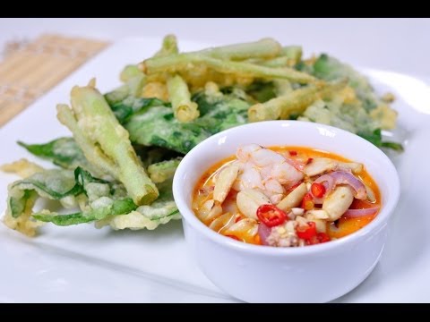 FoodTravelTVChannel - ยำผักบุ้งกรอบ ยำผักบุ้งกรอบ เมนูที่ทำไม่ยากแต่ได้ความอร่อยถึง 2 รสชาติ...