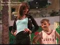 berkay-oral-nefise-karatay-23-nisan-carrefour-defile-show.html