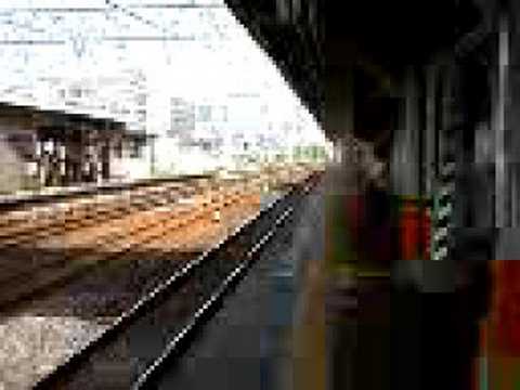 区間急行浅草行きとりょうもう通過とスペーシア到着 (200807120812.3gp) - Sat Jul 12 03:38:50 2008