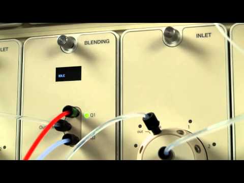 how to bleed air from hplc pump