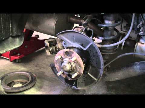 DIY Acura EL Honda Civic Rear Disc Brake Rotor Replacement