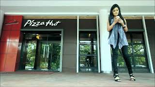 Kara wait main Pizza Hut Te Jatt Khada what Te kau
