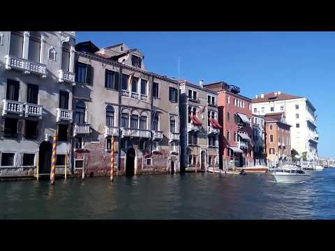 Venedig - Vaporetto-(Wasserbus)-Fahrt - Canal Grand ...