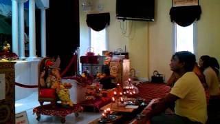 Prays for 9-11 victims