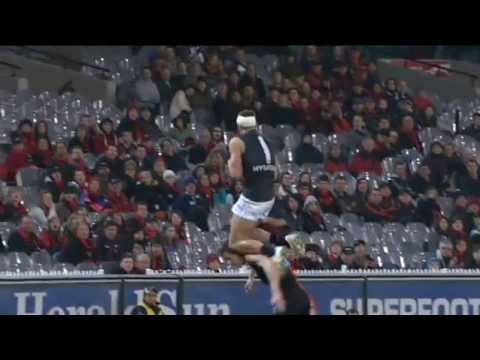 Andrew Walker's huge grab from 2011 - AFL