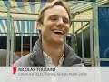 16/05/2008  nicolas touzaint, angevin, le cavalier du jour - angers - nicolas touzaint , jeune angevin de 27 ans, d�j� champion olympique par �quipe en 2004, est devenu le premier fran�ais � remporter le prestigieux concours de badminton. pour obtenir les droits d?exploitation commerciale de cette vid�o, veuillez contacter contact@wizdeo.com