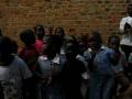 videos de Kids singing a song in Kajjansi, Uganda