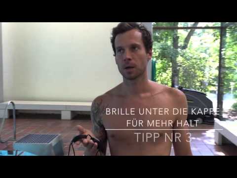 Bademütze so aufsetzen, dass sie auch hält