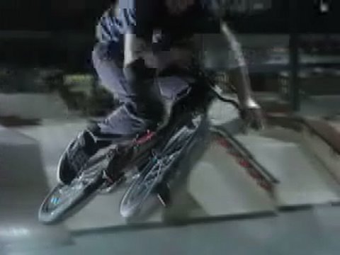BMX VIDEOS, BIKES, TRICKS, STUNTS, CRASHES