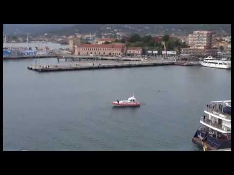 Isola d'Elba--balene in porto a Portoferraio 14-10-2013