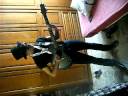 due cojoni come pochi,una chitarra scordata...