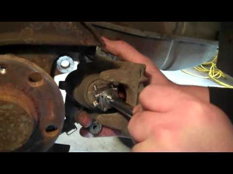 how to bleed mk3 golf brakes