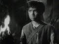 Isečak iz filma Čudotvorni mač, iz 1950-e, u režiji Vojislava Nanovića.Uloge:Rade MarkovicVera Ilic-DjukicMilivoje ZivanovicMarko MarinkovicMihajlo-Bata PaskaljevicMilan AjvazMiroslav BelovicLjubisa JovanovicJovan NikolicLjubisa PavlovicIvan PredicNadja ReginAleksandar StojkovicMiodrag 'Mladja' VeselinovicPavle VugrinacPavle VujisicVilma ZedrinskiStevo ZigonZora ZlatkovicEvil Bas-Celik is terrorizing people, but only the magic sword can harm him. A young hero goes on the dangerous quest to find that sword.One of the fist movies in Socialist Federal Yugoslavia that did not have WWII as a subject, as was the 