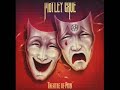 Mötley Crüe-Smokin' in the Boy's Room
