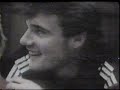 segunda version de la cancion de la seleccion de francia para el mundial mexico 86 con audio remasterizado.
viva ! viva ! viva les bleus ; viva !
viva ! viva ! viva les bleus ; viva !
viva ! viva ! viva les bleus
en terre azt�que ils vont jouer comme des dieux
viva ! viva ! viva les bleus
les sombreros n'auront plus que d'yeux pour eux

souviens-toi,
il �tait une fois s�ville
souviens-toi,
leur l�gende est n�e ce jour l�
ces bleus l�, ils mettent les stades en folie
et quatre ans apr�s les revoil� !
chaud devant, ils nous ont mijot� des passes,
chaud devant !
des passes oui mais de platini...
les gourmands,
les amateurs de bons spectacles vont �tre servis

viva ! viva ! viva les bleus
en terre azt�que ils vont jouer comme des dieux
viva ! viva ! viva les bleus
les sombreros n'auront plus que d'yeux pour eux

viva ! viva ! viva les bleus !

enfoir�s !
ils sont l�, ouic-ouic !
sur les pelouses du mexique
il y a
du foot-champagne dans la pampa
ces dix bleus l�,
aux pieds malins, aux pieds magiques
ils ont plus d'un tour sous leurs pas
c'est parti alors que la fiesta commence au pays
du soleil et des mariachis
c'est inou� !
c'est plus du foot, c'est de la danse
et viva la vie

viva ! viva ! viva les bleus
en terre azt�que ils vont jouer comme des dieux
viva ! viva ! viva les bleus
les sombreros n'auront plus que d'yeux pour eux

et bien... viva les rouges, les bleus pardon !
il y a quatre ans c'�tait d�j� bien et l� �a s'ra tr�s bien
ah si si siiii

(4 x )

viva ! viva ! viva les bleus ; viva !
en terre azt�que ils vont jouer comme des dieux
viva ! viva ! viva les bleus ; viva !
les sombreros n'auront plus que d'yeux pour eux
