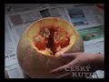 Vyrezávanie tekvice (halloweenske strašidlo)