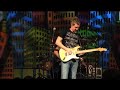 lincoln brewster jamming a guitar solo