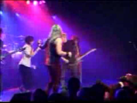 Drunk Kelly Clarkson and  Steel Panther