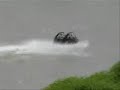 Citroën 2 CV on the water ! Citroën 2 CV on the water !