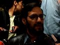 entrevista del ministro de tierra Alejandro Almaras, quien denuncia que estancieros no permiten inspeccionar sus tierras, donde esta comprobado que existen guarani cautivos(esclavos), y donde las tierras, que son miles de hectarias, no todas estan enn regla y muchas son ociosas, no estan produciendo.Los estancieros hecharon a los tiros al ministro y sus colaboradores cuando quisieron inspeccionar sus tierras. y hoy en los caminos que conducen a esa zona están cerrados por estos terratenientes y sus empleados, que estan armados, lamentablemente en sus filas de empleados estan hermanos guaranies