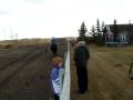 videos de Jules on a horse with Granddad!