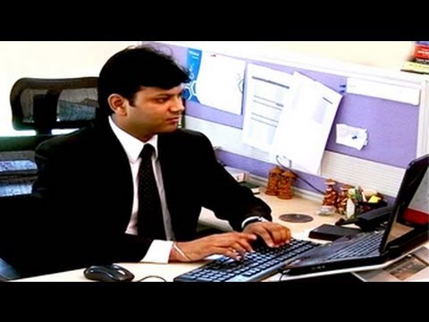 how to become investment banker