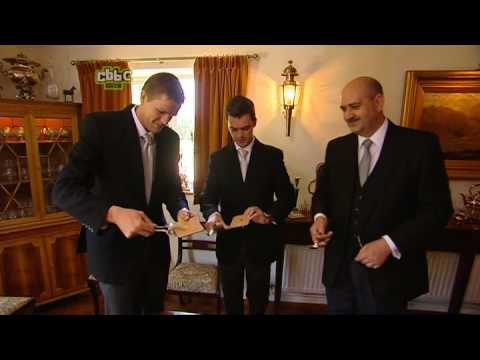 waiter - Barney and Jake learn how to be waiters at The Ritz Hotel.