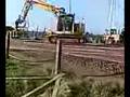 Komatsu PC138 US en JCB 175 W BAM Rail