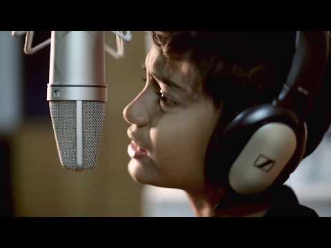 Blue Eyes Yo Yo Honey Singh Cover By Noddy Khan