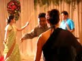 India: Dancing at Dandia