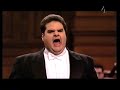 Stuart Neill sings Arnold\