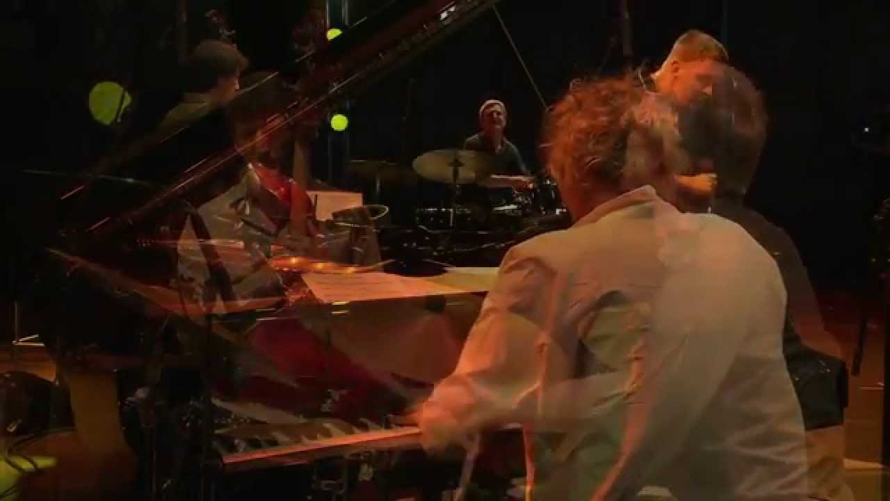 Julia Hülsmann Trio feat Michael Schiefel