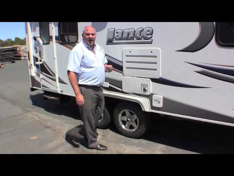 how to hitch travel trailer
