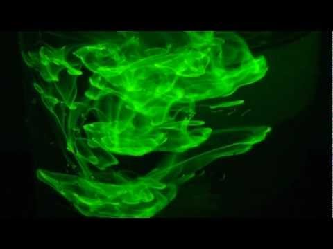 fluorescent - In this video we show how to make fluorescein, a strongly fluorescent chemical. Combine 166 mg of phthalic anhydride, 220mg of resorcinol and 3 drops of conc...