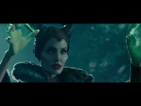 Maleficent vs King's Guard (Maleficent)