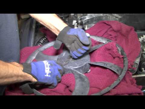 Ford Crown Victoria radiator fan motor replacement 06-11