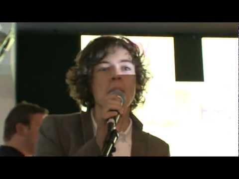 One Direction make acting debut in US show iCarly Video