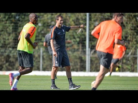 Il primo allenamento di Allegri alla Juventus - Allegri's first Juventus training session Il primo allenamento di Allegri alla Juventus - Allegri's first Juventus training session