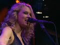 Taylor Swift: Teardrops On My Guitar (LIVE)
