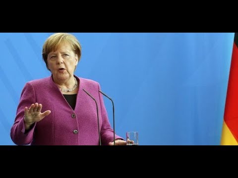 Bundeskanzlerin Angela Merkel unterstützt den Milit ...