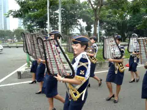 stip - parade drumband stip menuju gedung kementerian perhubungan..
