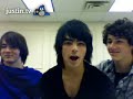 jonas-brothers-live-chat-nick-on-his-own.html