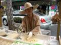 videos de Korean Candyman Sings and Dances