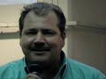 Deco Santos, juntamente com a poeta gaúcha Cláudia Gonçalves, registram trechos da cena poética deste evento, que durante 24 horas seguidas ousou, com o grito do poema, dar uma chance a paz e a justiça social. Novembro de 2007, Porto Alegre, Rio Grande do Sul.