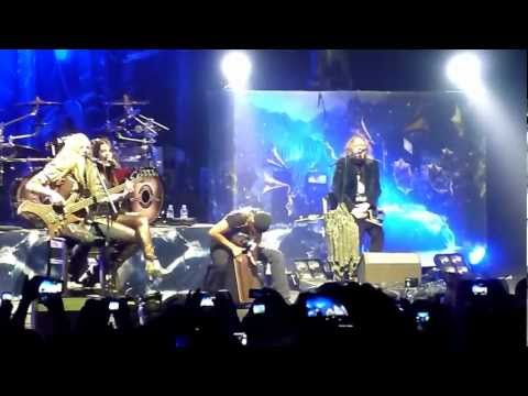 DONOCKLEY - Nemo - Nightwish feat: Floor Jansen and Troy Donockley O2 Academy Brixton 5 November 2012.