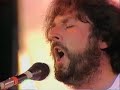 supertramp with roger hodgson live 1983 m�nchen old brown shoes
supertramp ist eine britische pop-/rockband, die in den 70ern und anfang der 80er jahre ihre gr��ten erfolge hatte. der name der band ist dem titel des buches the autobiography of a super-tramp (dt. supertramp. autobiographie eines vagabunden) von w.h. davies entliehen. der typische klang der meisten supertramp-kompositionen wurde erzeugt durch das synkopische spiel auf einer wurlitzer a-200 (elektrisches klavier). eine individuelle note entstand auch durch den einsatz der klarinette, die in der rock- und popmusik ansonsten selten verwendet wird. mit ihrem erfolgreichen konzept aus hintergr�ndigen texten und keyboard-orientiertem softrock konnte supertramp bis heute �ber 60 millionen alben weltweit verkaufen.